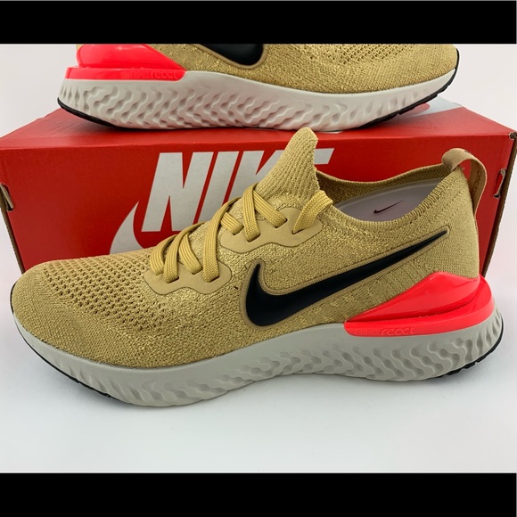 NEW Nike Epic React Flyknit 2 Club Gold - Picture 8 of 8
